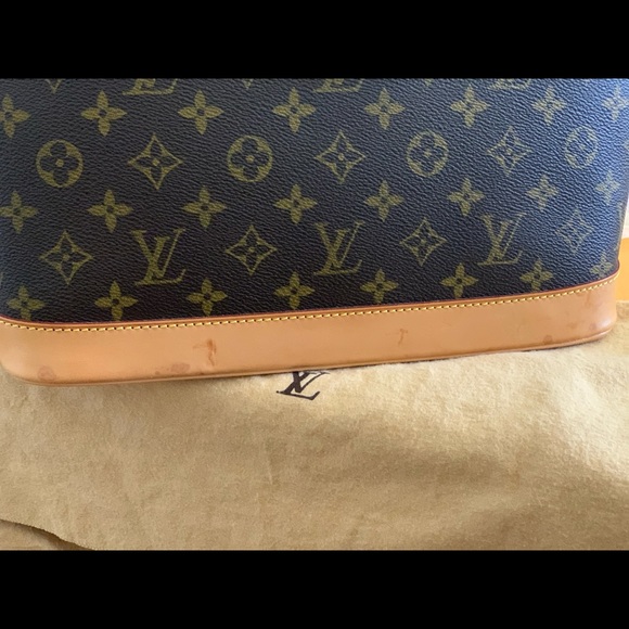 Authentic LV Alma - Picture 3 of 10